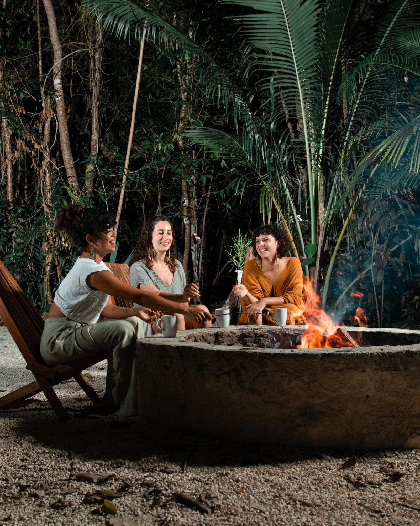 Madre Tierra Eco Habitat Pension Puerto Morelos Buitenkant foto
